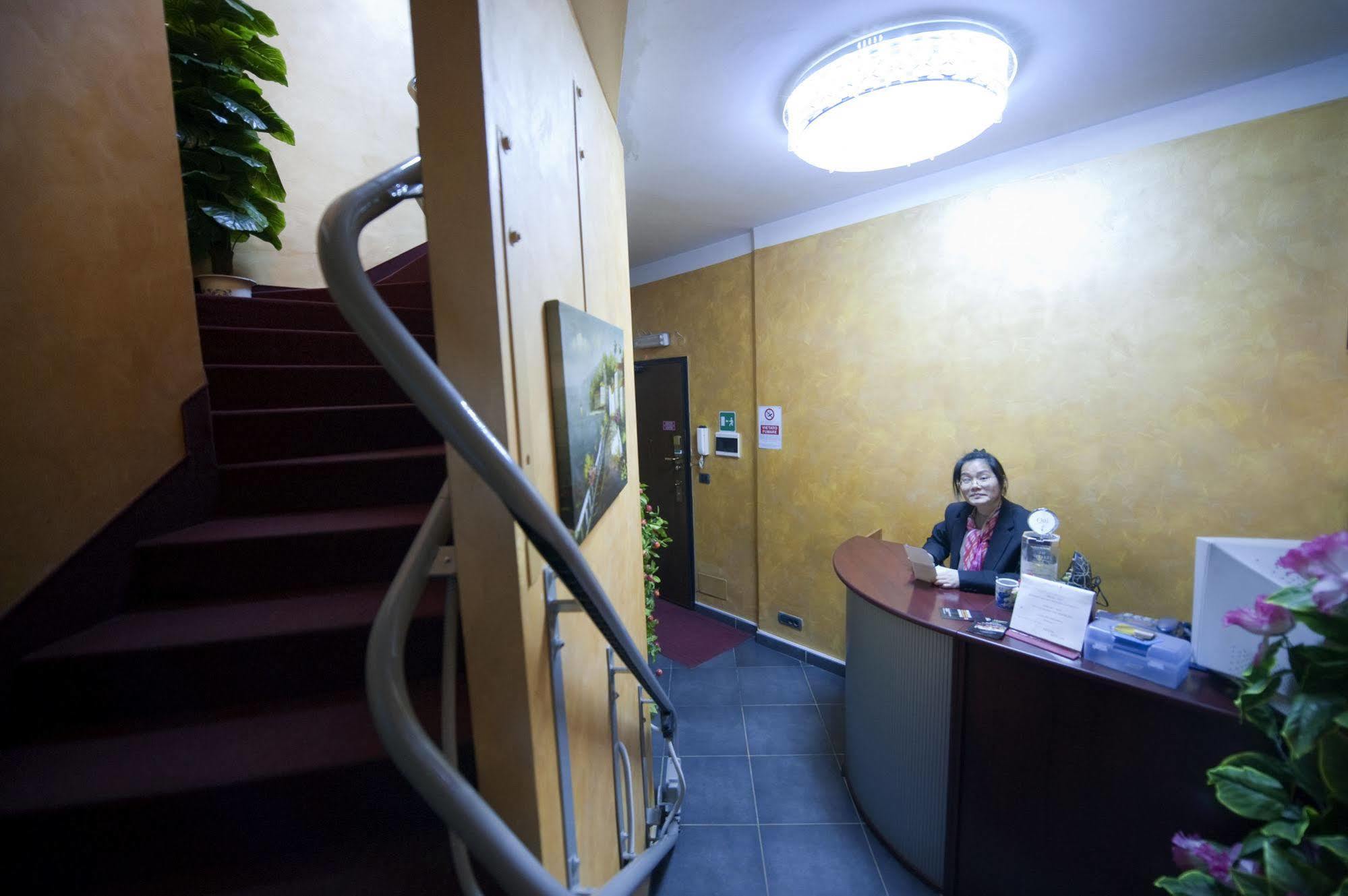 Hotel Bengasi Монкалиери Екстериор снимка